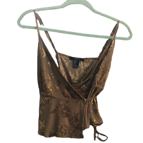 FOREVER 21 FLORAL VELVET WRAP TANK - Picture 1 of 3